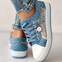 Moon - Stylish Lace-Up Sneakers