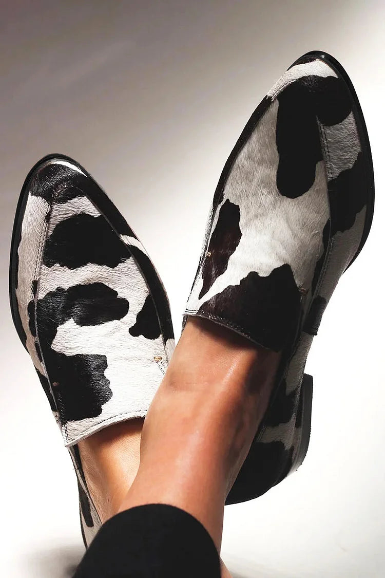 Livia  - Elegant loafers with small heel