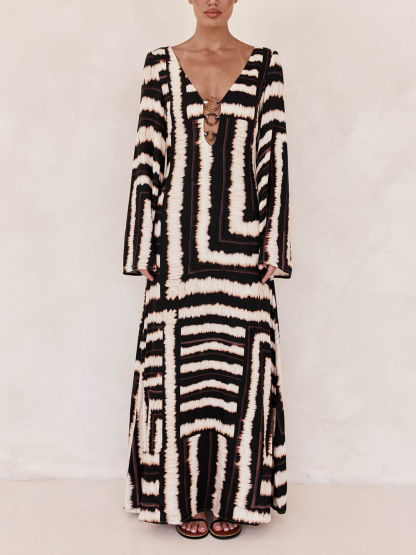 Lyla - Bohemian Style Unique Printed V Tie Ring Maxi Dress