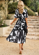 Estella - Flattering Floral Midi Dress