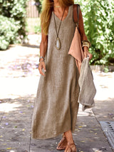 Mia - Classic V-Neck  Dress