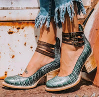 Vanessa - Vintage Pumps