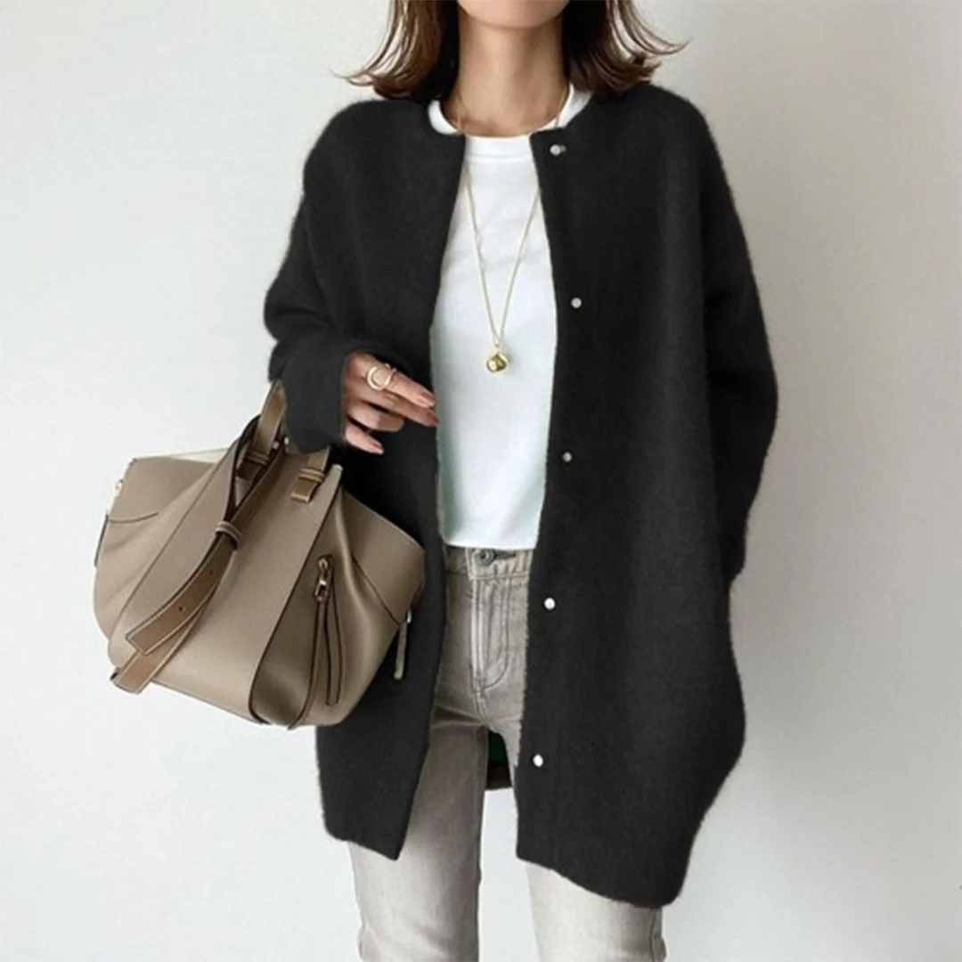Eliana - Warm and soft cardigan