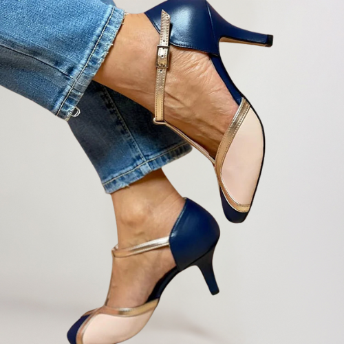 Noire - Comfortable T-strap heels