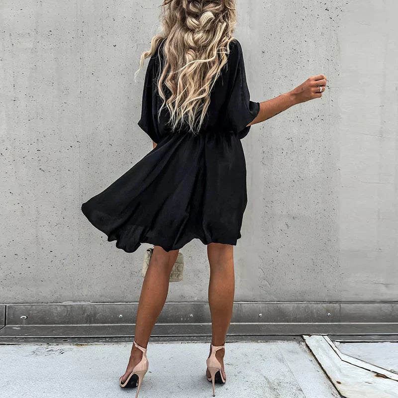 Daisy - Chic Flowy Dress