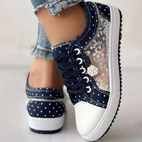 Moon - Stylish Lace-Up Sneakers