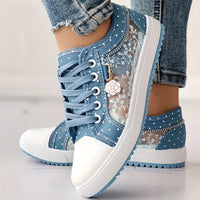 Moon - Stylish Lace-Up Sneakers