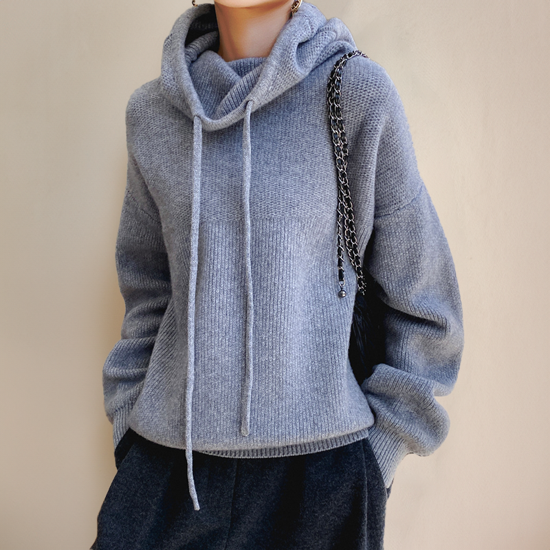 Emilia - Cozy Sweater