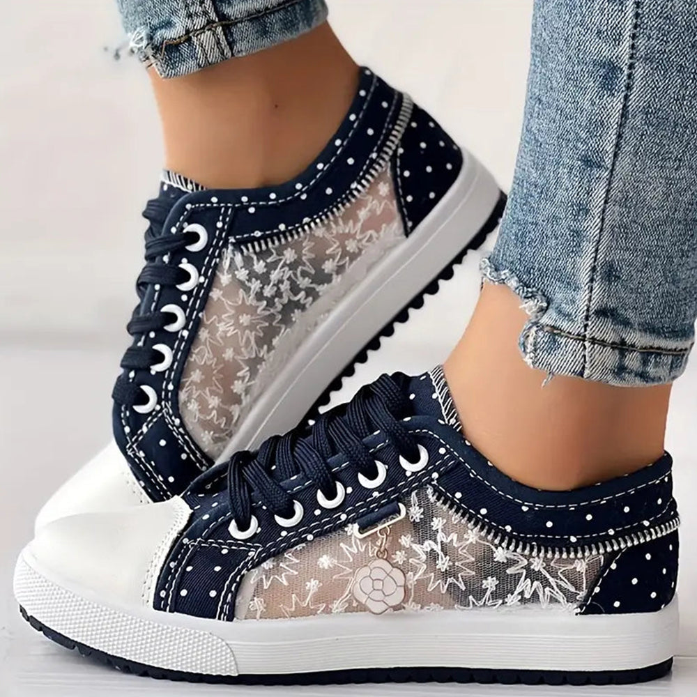 Moon - Stylish Lace-Up Sneakers