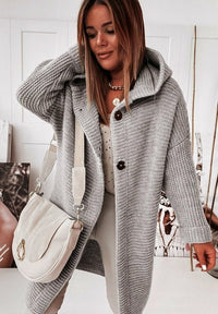 Sara - Cozy Cardigan