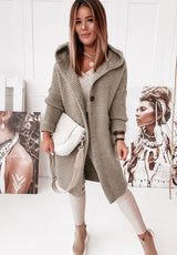 Sara - Cozy Cardigan
