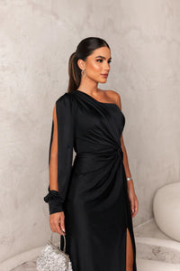 Becca - Elegant Maxi Dress
