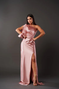 Becca - Elegant Maxi Dress