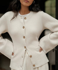 Margery - Elegant wool cardigan with button placket