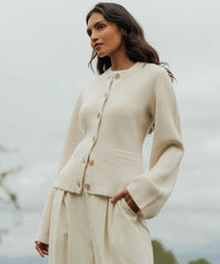 Margery - Elegant wool cardigan with button placket